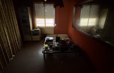SE VENDE CASA CON COCHERA C/ SAN FELIPE