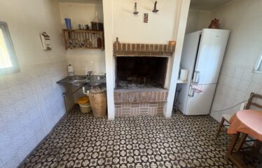 SE VENDE CASA DE CAMPO CON NAVE DE 800M2 EN CRT DE ALMANSA KM 3