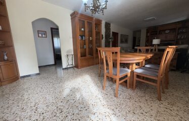 SE VENDE CASA DE CAMPO CON NAVE DE 800M2 EN CRT DE ALMANSA KM 3
