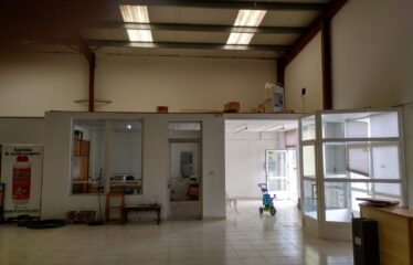 SE VENDE CASA DE CAMPO CON NAVE DE 800M2 EN CRT DE ALMANSA KM 3