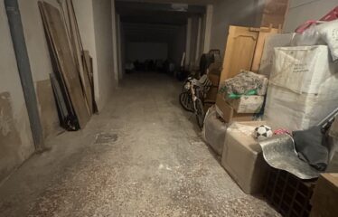 SE VENDE NAVE CON TERRENO POR C/ SAN FERNANDO