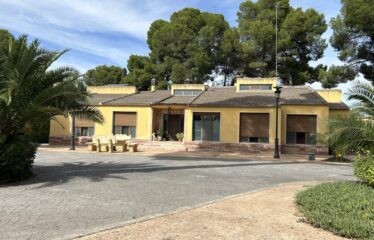 SE VENDE CAMPO EN CRT DE CAUDETE KM1