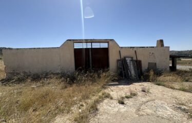 SE VENDE TERRENO ZONA FELIPE XI CON CIRCUNVALACION