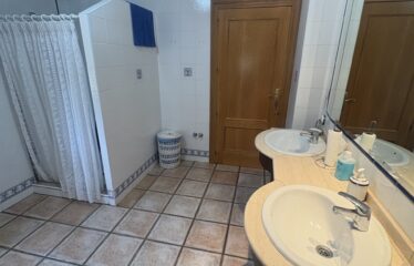 SE VENDE CAMPO EN CRT DE ALMANSA KM2