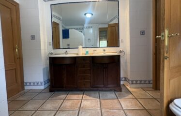 SE VENDE CAMPO EN CRT DE ALMANSA KM2