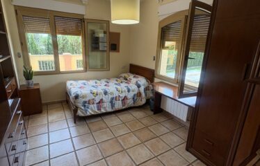 SE VENDE CAMPO EN CRT DE ALMANSA KM2