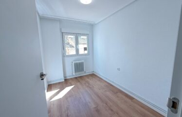 SE VENDE PISO CON ASCENSOR  POR C/ SAN PASCUAL