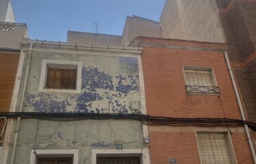 SE VENDEN 2 CASAS JUNTAS EN CALLE ESPAÑA