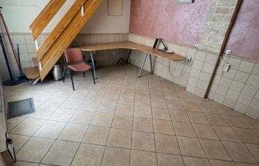 SE VENDE O ALQUILA LOCAL POR C/ MAESTRO MORA
