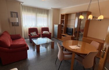 SE VENDE PISO CON ASCENSOR Y GARAJE  ZONA MERCADONA
