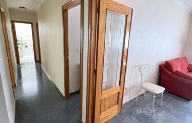 SE VENDE PISO CON ASCENSOR Y GARAJE  ZONA MERCADONA