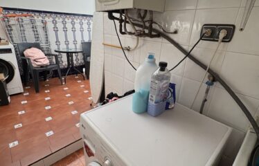 SE VENDE PISO CON ASCENSOR Y GARAJE ZONA MERCADONA