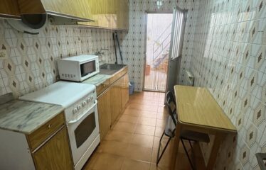 SE VENDE CASA CENTRICA POR DRUNI