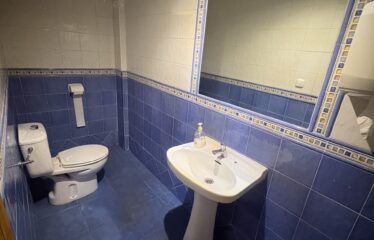 SE VENDE O ALQUILA LOCAL AV DE LA PAZ